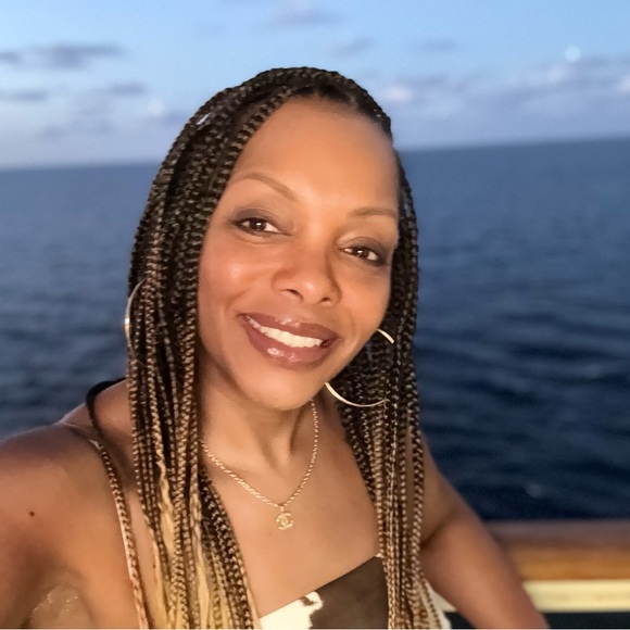 Meet your Posher, Shavonne - Picture 1 of 1